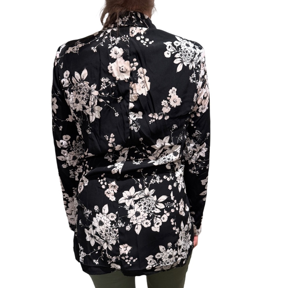 ASTR Black Ivory Floral Open Front Lightweight Blazer Kimono Jacket Top Small - Picture 10 of 15